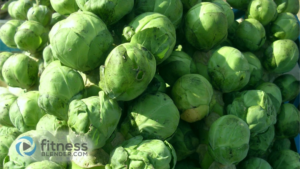 Best Brussel Sprouts Recipes - Crispy Peppered Brussels Sprouts & Garlic Baked