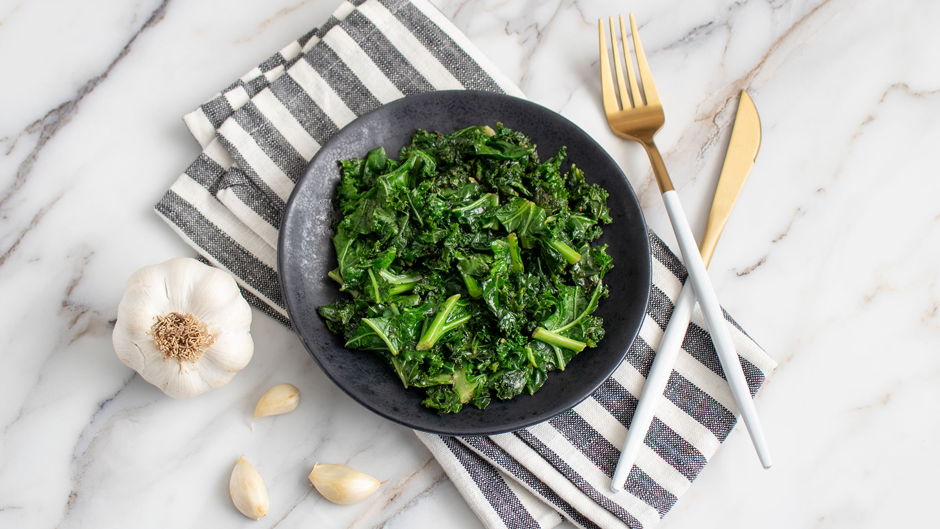 Garlicky Kale Sauté With Olive Oil and Lemon Pepper Fitness Blender